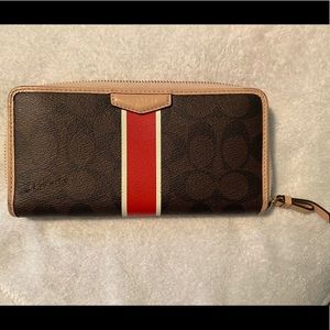 Coach Wallet!